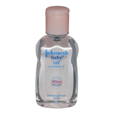 Johnsons Baby Oil With Vitamin E