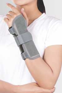 Tynor E-01 Wrist Splint (Ambidextrous) M